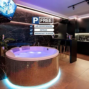 Jacuzzi Glass-house Station Apartment Krakow